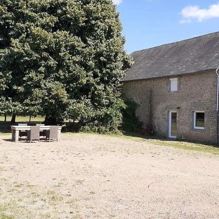 Gite Le Tilleul De La Fontaine Alluy Zewnętrze zdjęcie